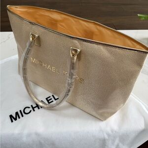 New - Michael Kors Large Tote